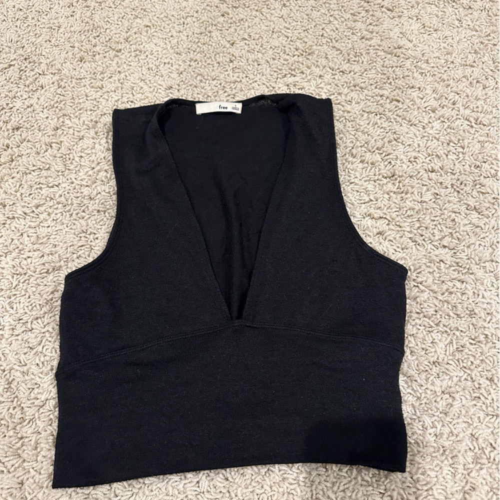 Wilfred Free Black Tank